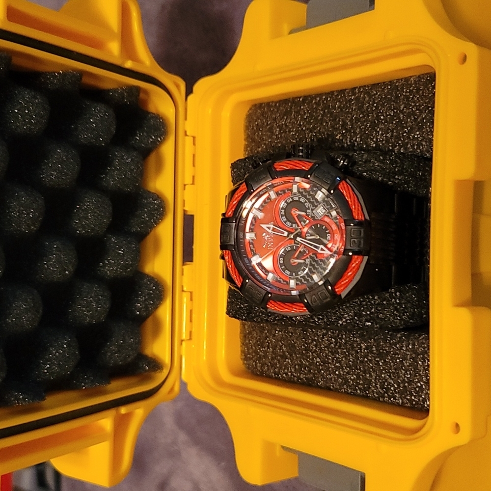 Invicta Bolt